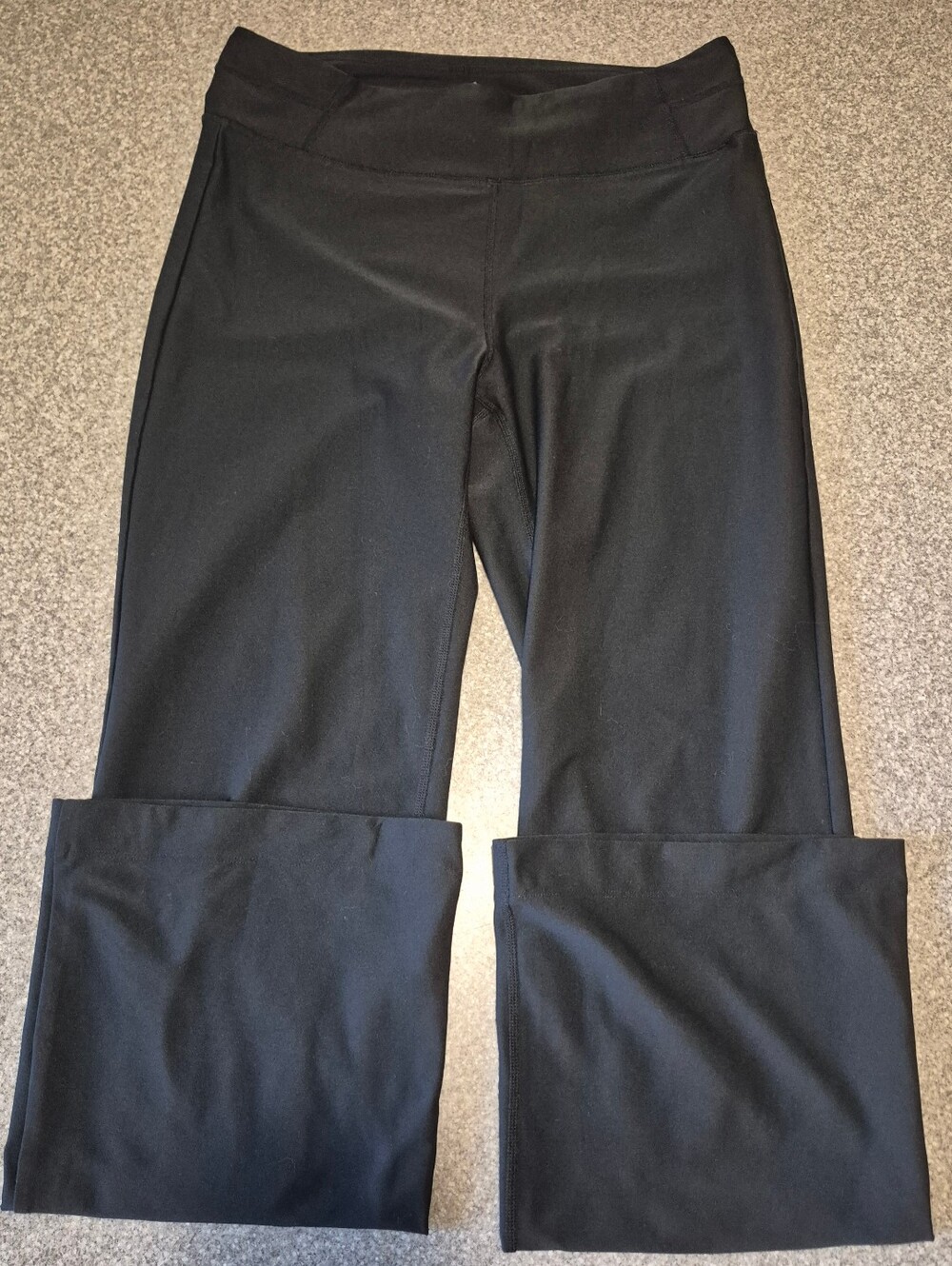 Womens Prana Pull On Flare Legging. Size Medium